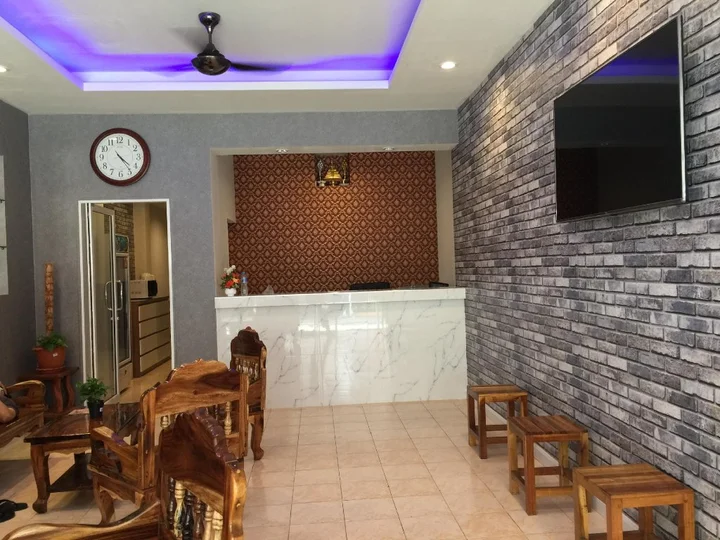 Муанг: The Lucky Kata Hostel