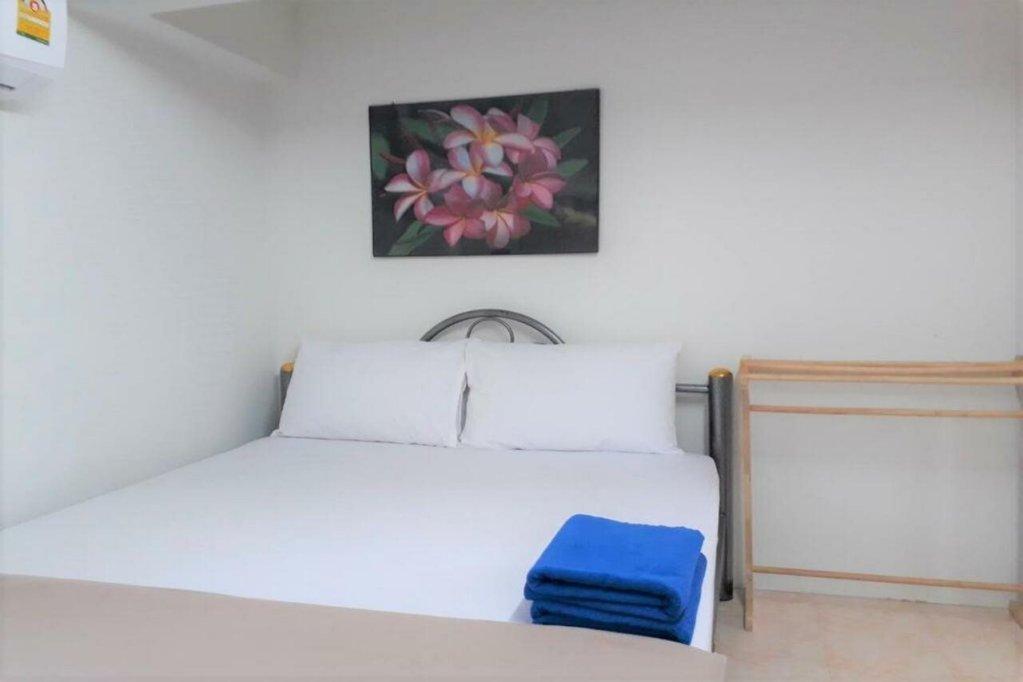 Муанг: The Lucky Kata Hostel