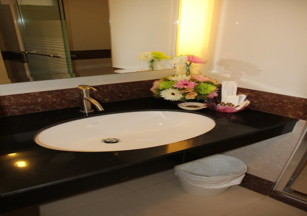 Тхат-Пханом: Thatphanom River View Hotel