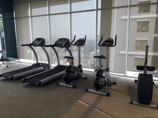 Бангкок: Highrise Cityview Aspire Condo Gym Pool