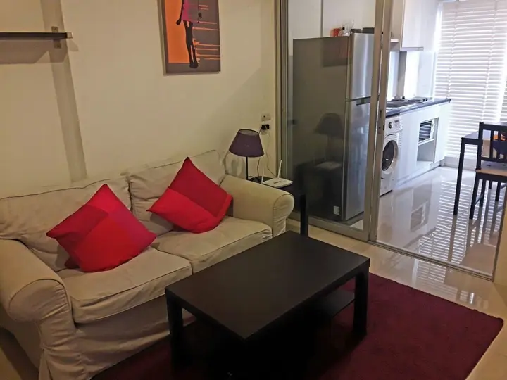Бангкок: Highrise Cityview Aspire Condo Gym Pool