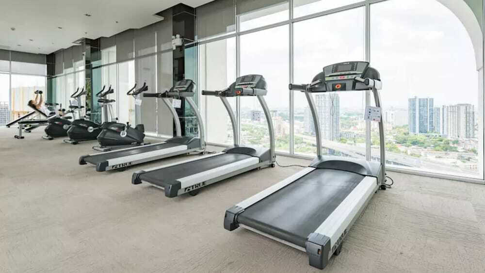 Бангкок: Highrise Cityview Aspire Condo Gym Pool