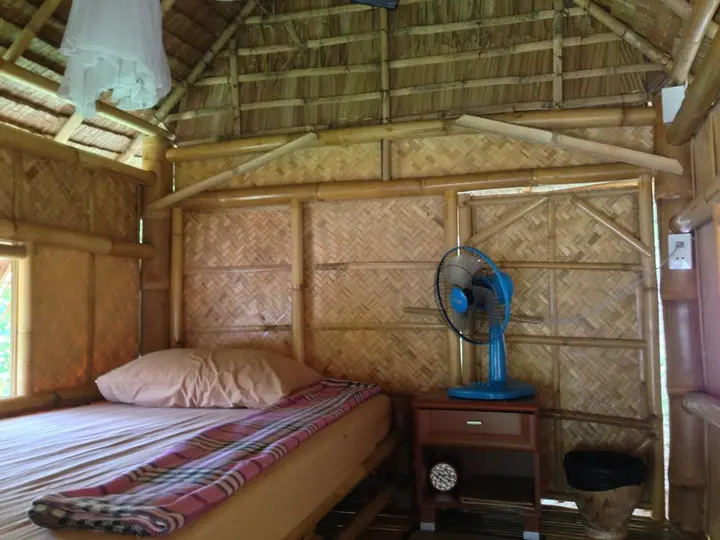 Остров Тау: The Earth House