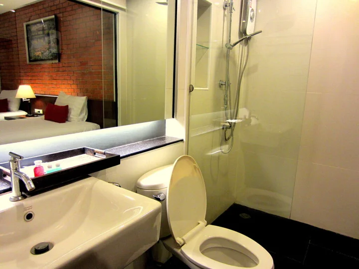 Дой-Ло: De Aerng Boutique
