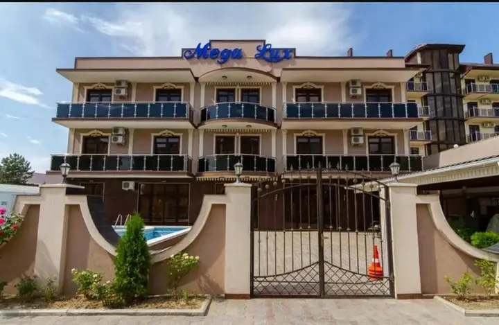 Анапа: Hotel Mega Lyuks
