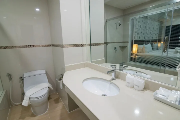 Кхлонг-Янг: Som O House Hotel