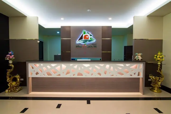Кхлонг-Янг: Som O House Hotel