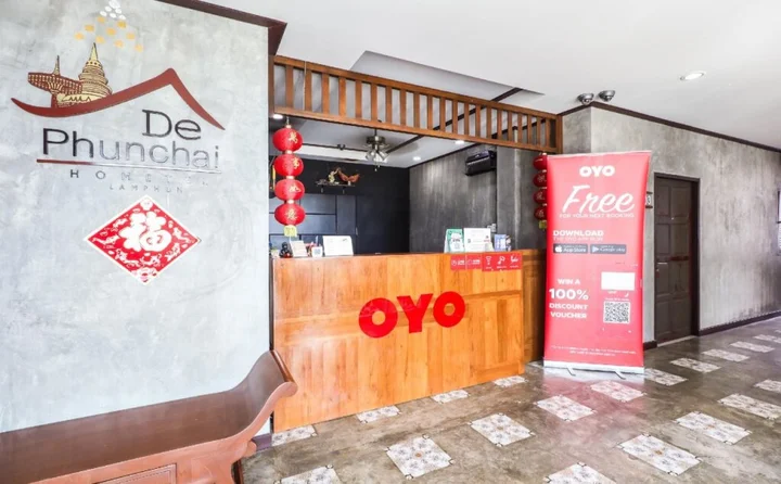 Мае-Он: De Phunchai Hometel