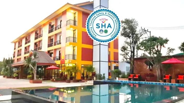 Сураттхани: Tawan Anda Garden Hotel