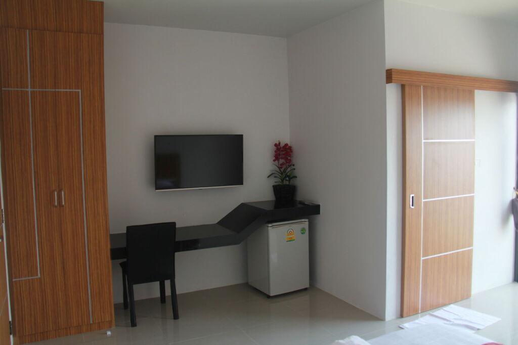 Сураттхани: Tawan Anda Garden Hotel