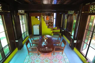 Сарапхи: The Sali-Kham Traditional Lanna Home