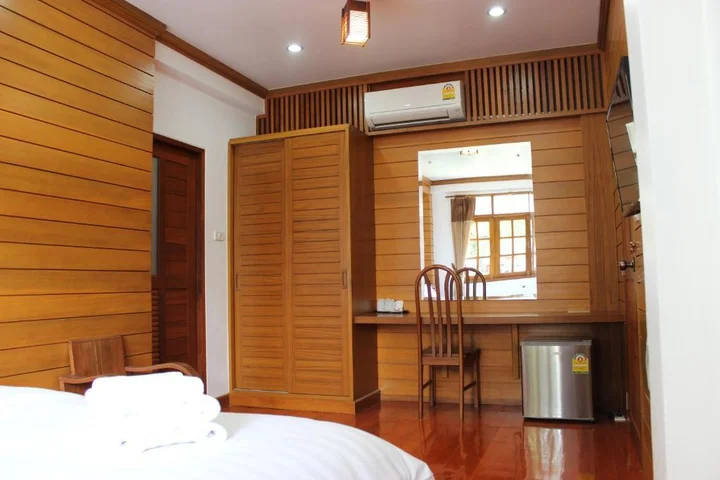 Накхонситхаммарат: Tree Home Plus Home Stay