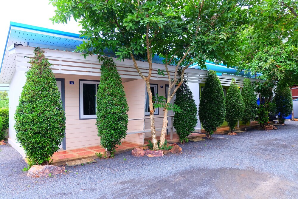 Сураттхани: Pecharat Resort