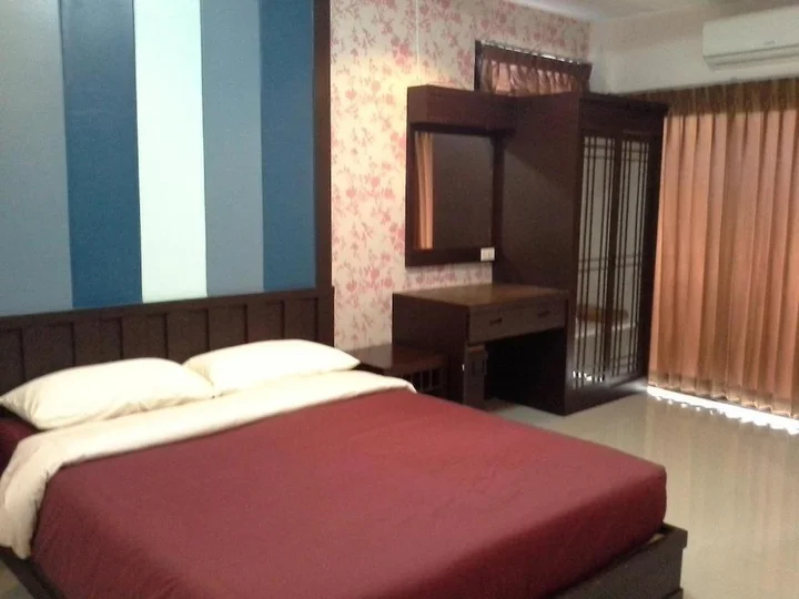 Кхлонг-Янг: Tokyo Country Inn