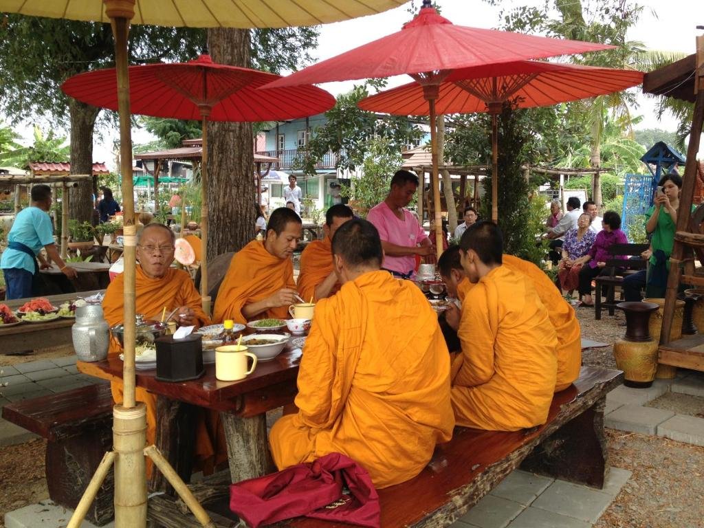 Лопбури: The Little Lopburi Village