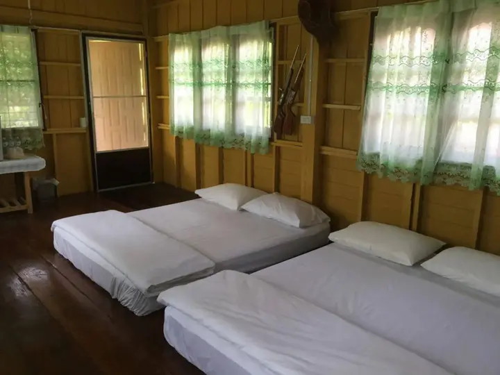 Лопбури: The Little Lopburi Village