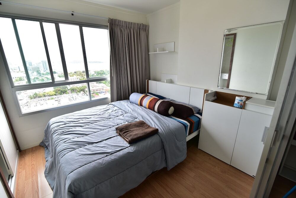 Паттайя: Lumpini Wongamat Suites
