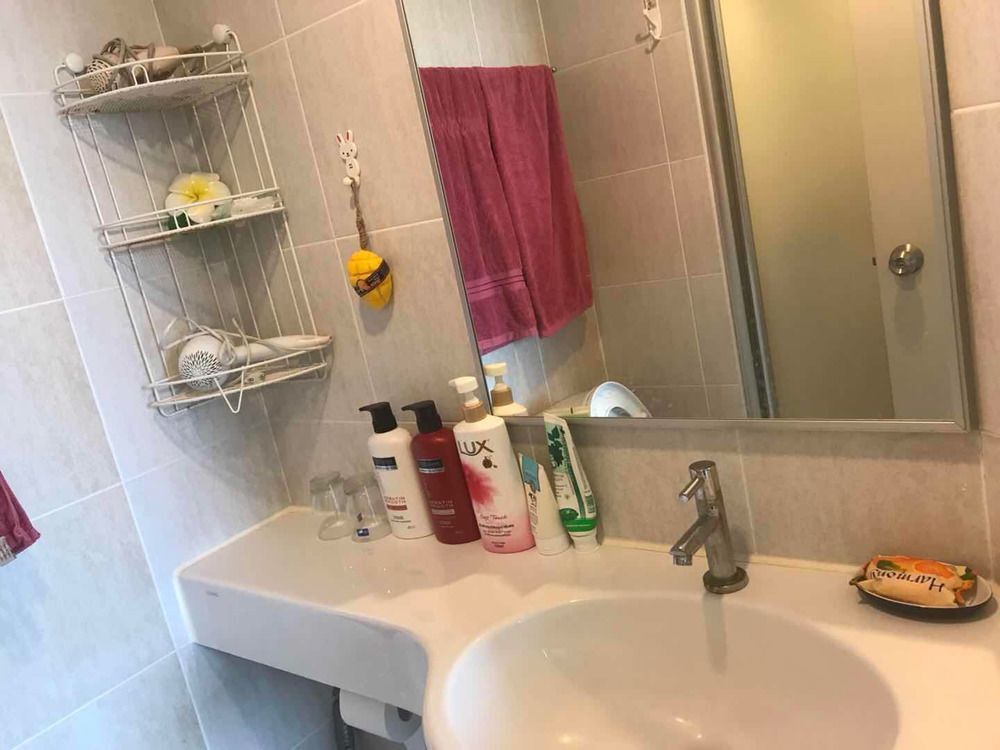 Паттайя: Lumpini Wongamat Suites