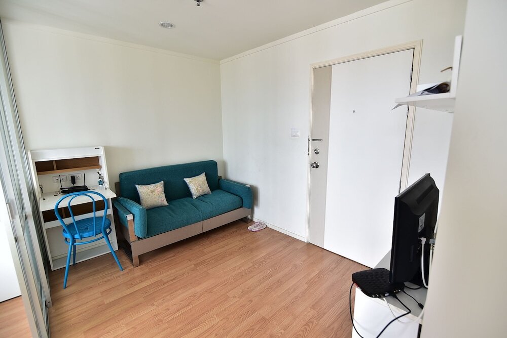 Паттайя: Lumpini Wongamat Suites