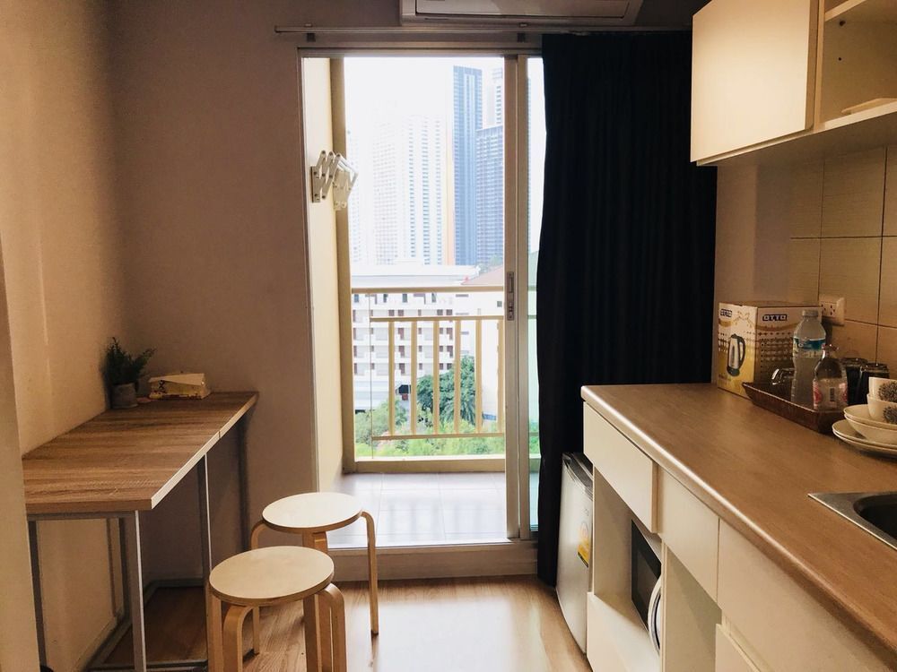 Паттайя: Lumpini Wongamat Suites