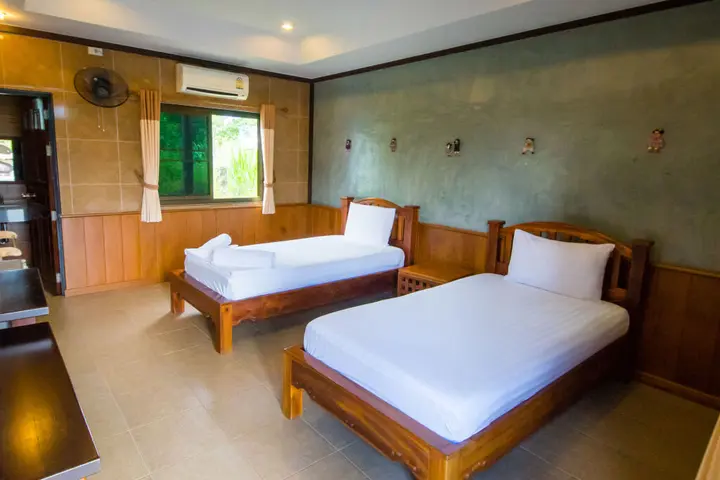 Трат: Baanrimnam Resort Trat