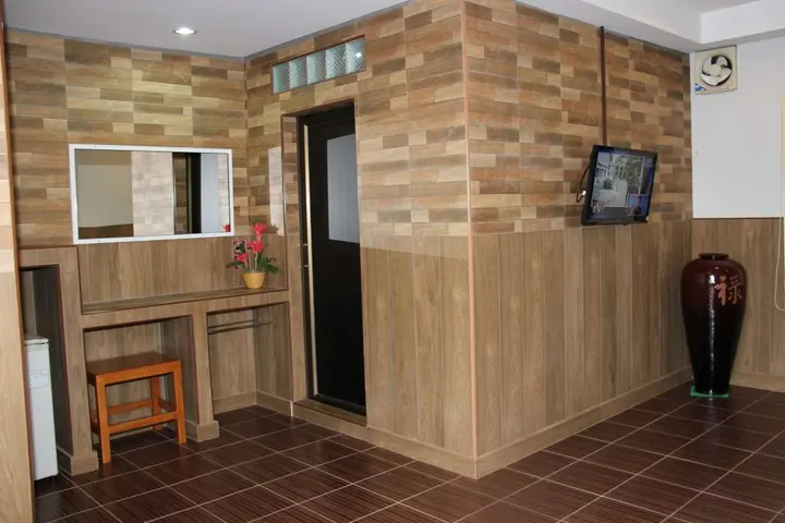 Трат: Baanrimnam Resort Trat
