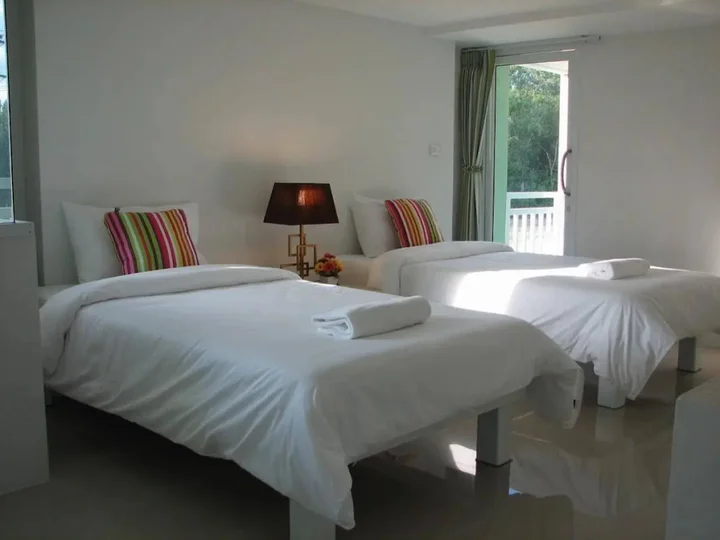 Накхонситхаммарат: The Terrace Hotel