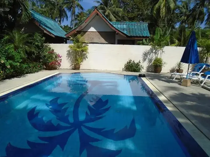 Тхаланг: Baan Coconut