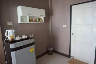 Кхлонг-Янг: Medroom Korat