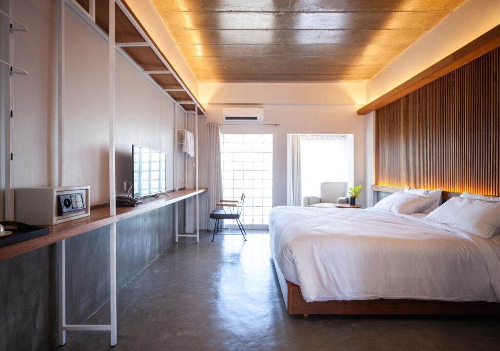 Накхонситхаммарат: Laekhon Nonbai Hotel