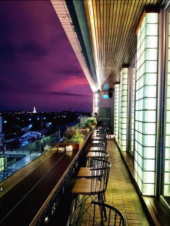 Накхонситхаммарат: Laekhon Nonbai Hotel