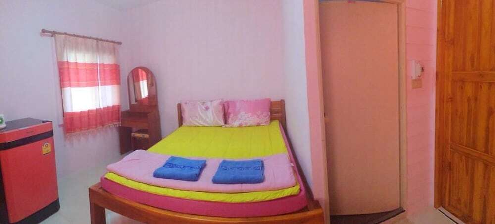 Пхитсанулок: Garden Home Resort