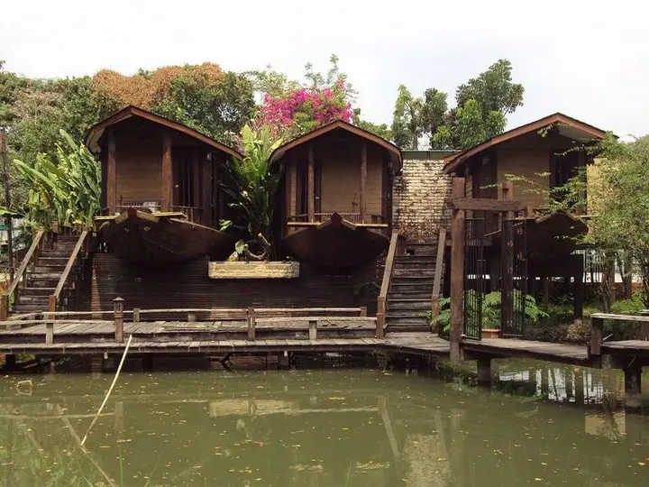 Нонтхабури: Nontnatee Homestay