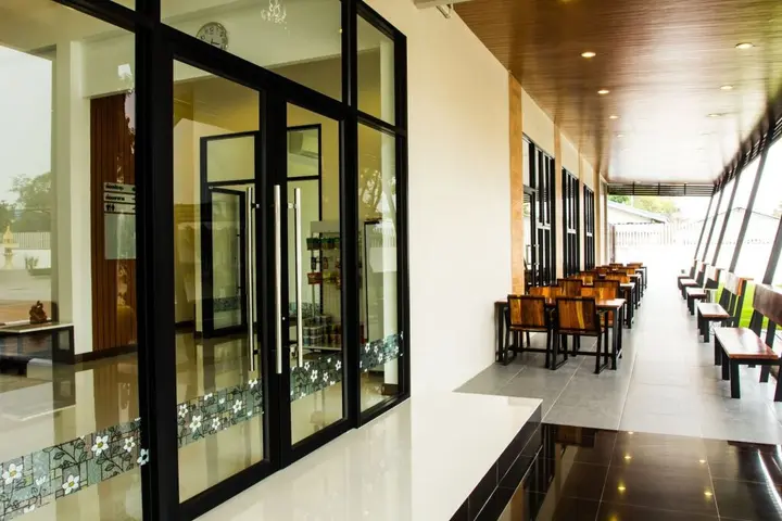 Бури Рам: NP Hotel