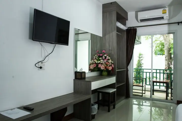 Бури Рам: NP Hotel