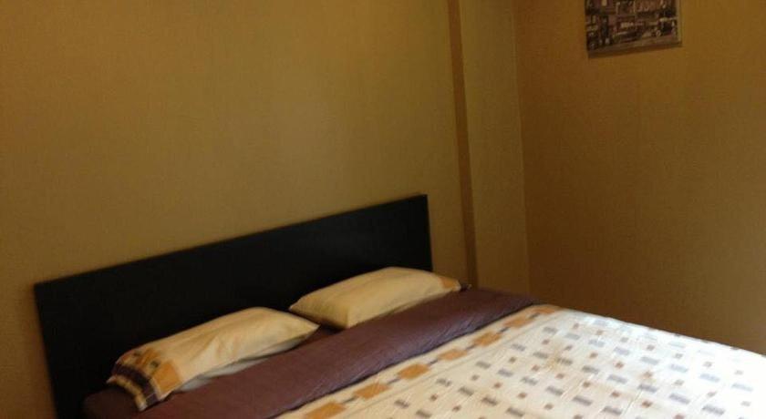 Бангкок: The State Apartment