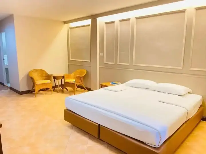 Пхетчхабури: Sun Hotel