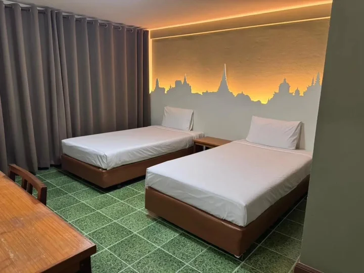 Пхетчхабури: Sun Hotel