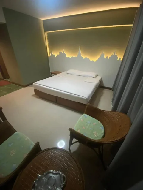 Пхетчхабури: Sun Hotel