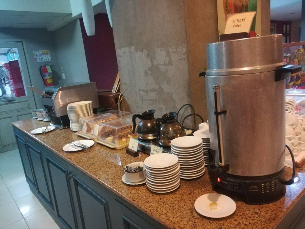 Пхетчхабури: Sun Hotel