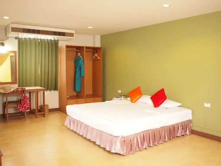 Пхетчхабури: Sun Hotel