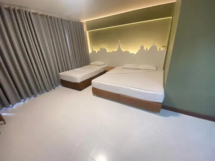Пхетчхабури: Sun Hotel