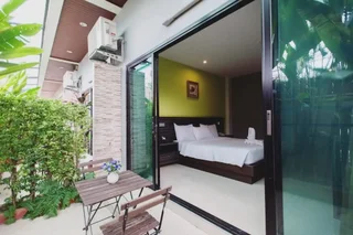 Сураттхани: Rhienchai Place