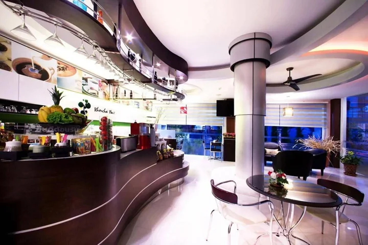 Сураттхани: Rhienchai Place