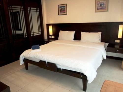 Кату: Baan Taweesup Apartment