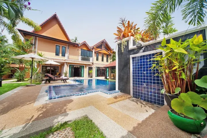 Тхаланг: BangTao Tara Villa Three