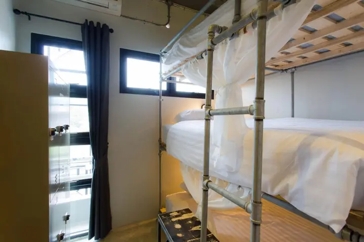 Муанг: bloo Hostel