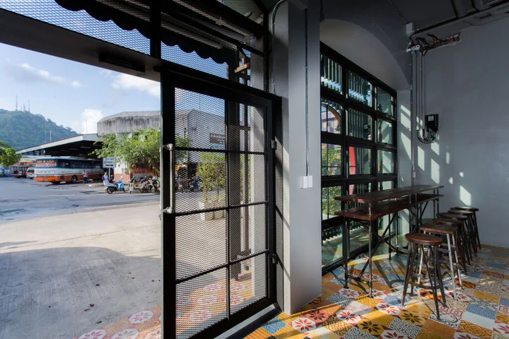 Муанг: bloo Hostel