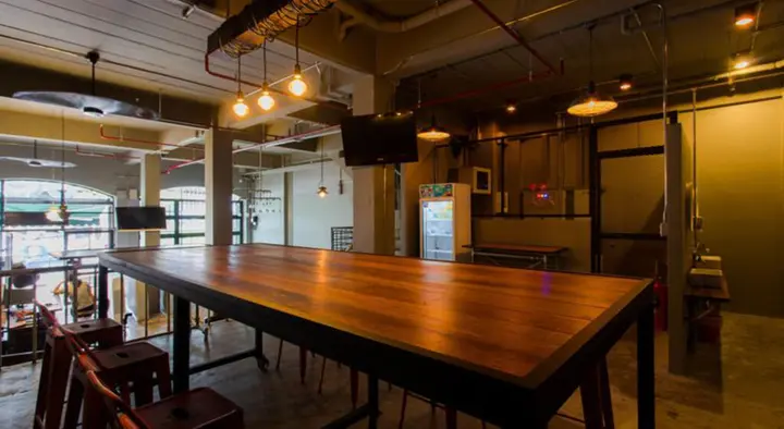 Муанг: bloo Hostel