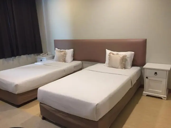 Пхитсанулок: Rattana View Hotel